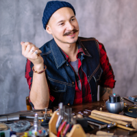 Fashion, Industrial and Jewellery Designer